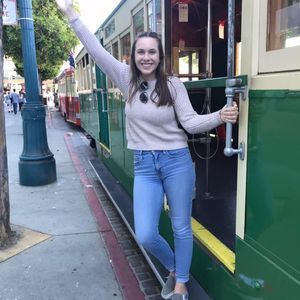 Meet your Posher, Brittany